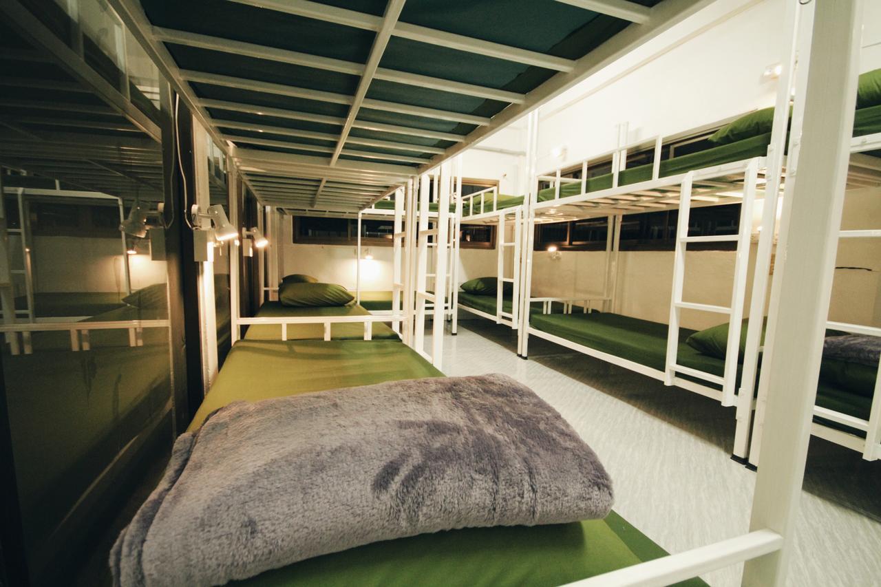 בנגקוק Mint Hostel מראה חיצוני תמונה