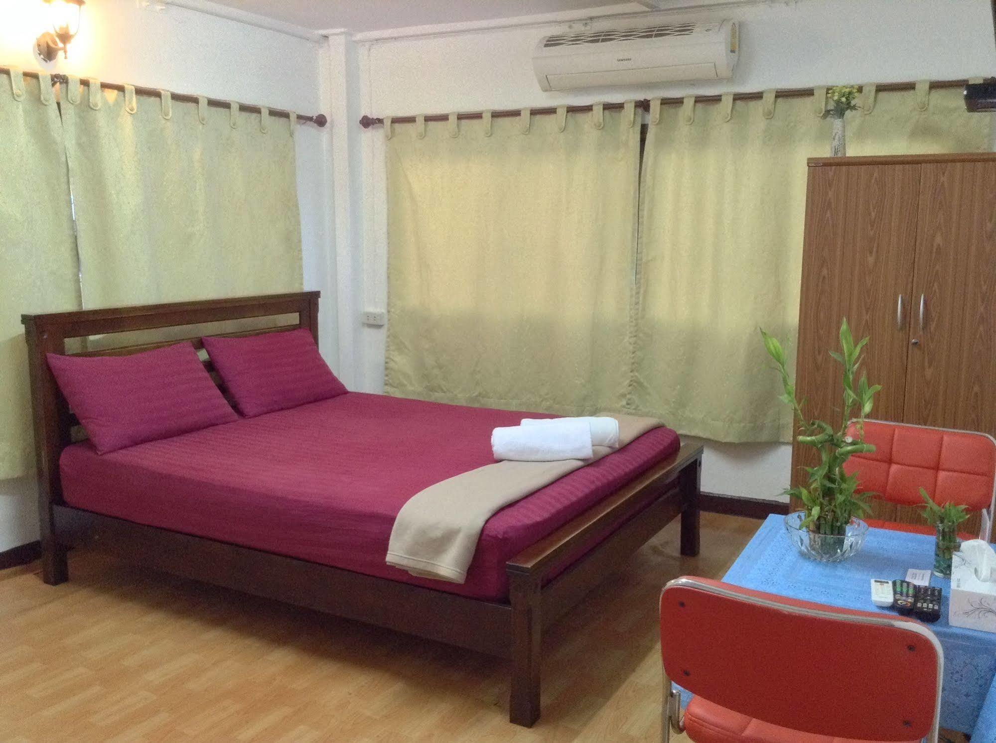 בנגקוק Mint Hostel מראה חיצוני תמונה