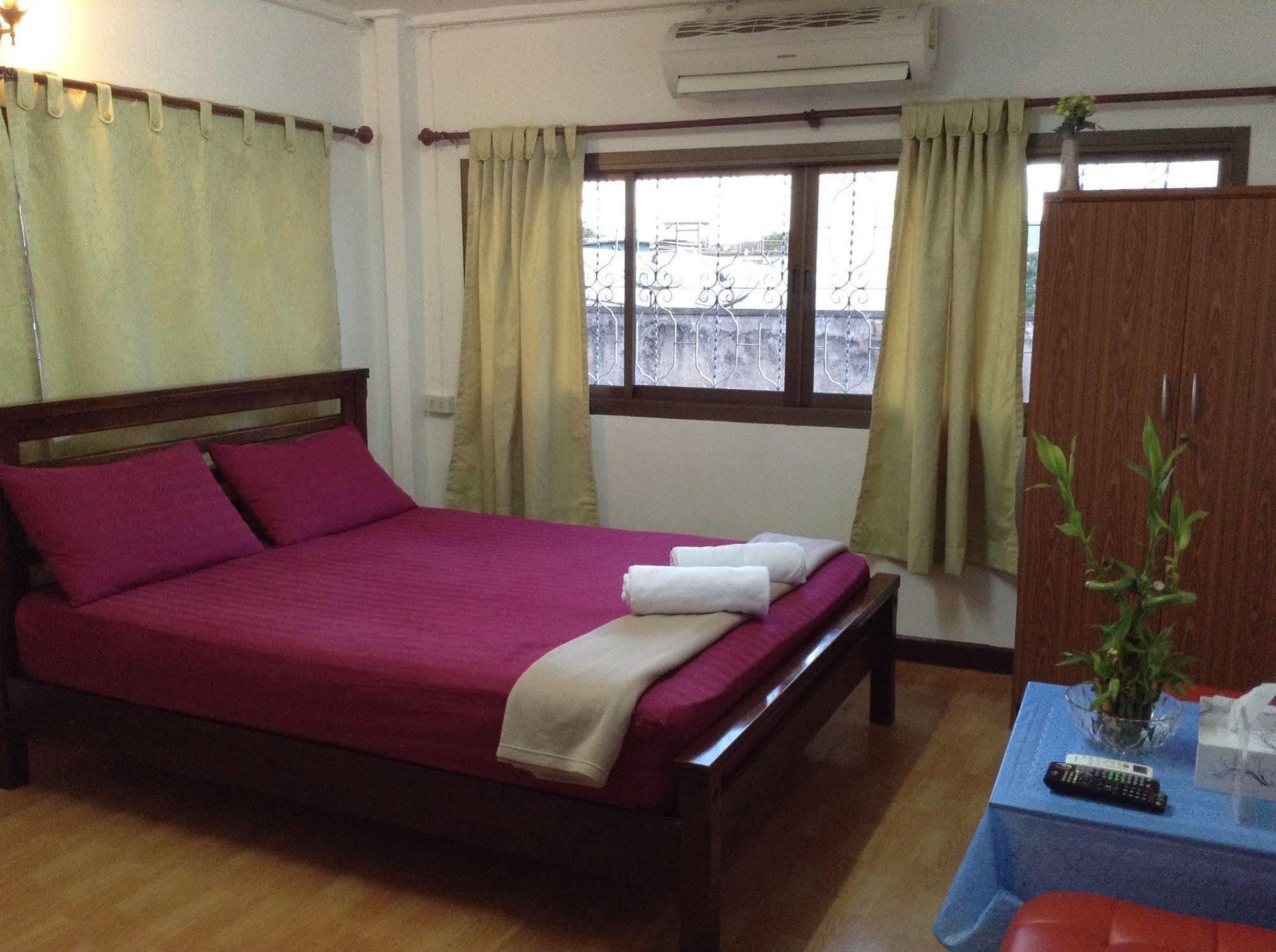 בנגקוק Mint Hostel מראה חיצוני תמונה