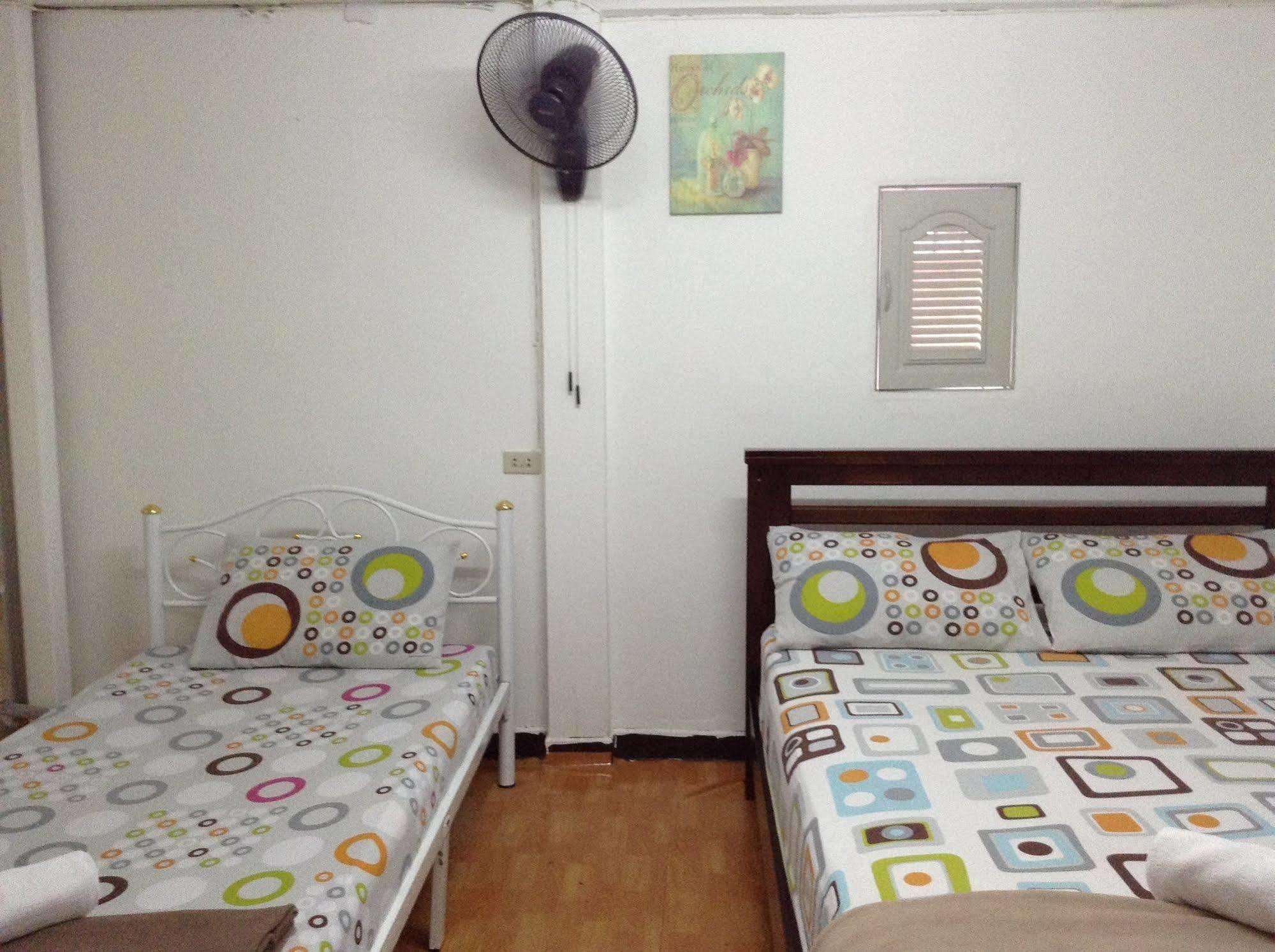 בנגקוק Mint Hostel מראה חיצוני תמונה